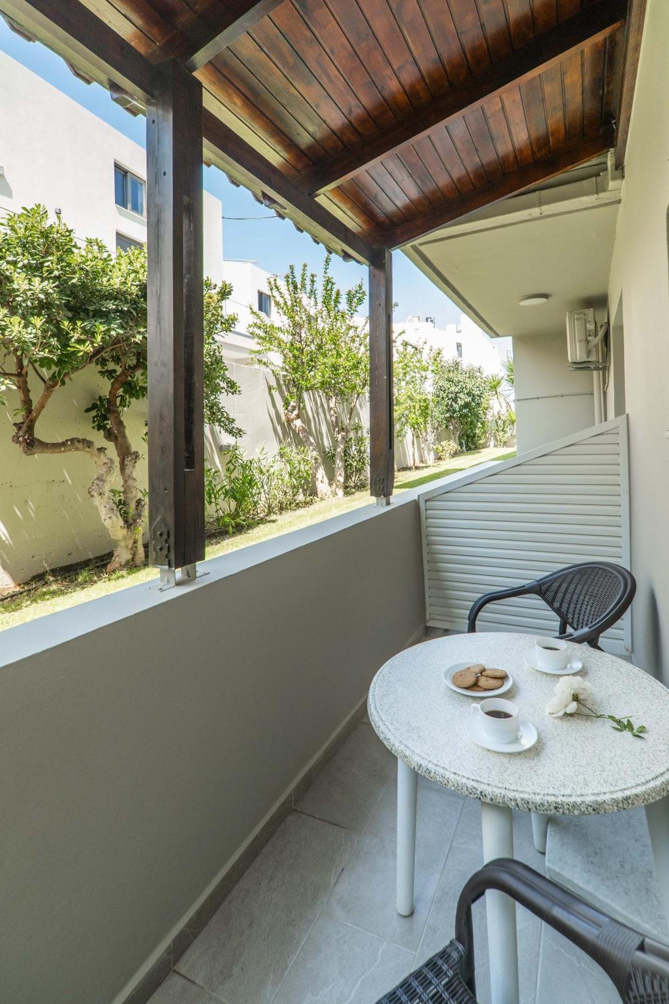 Apartment Manos Beachside