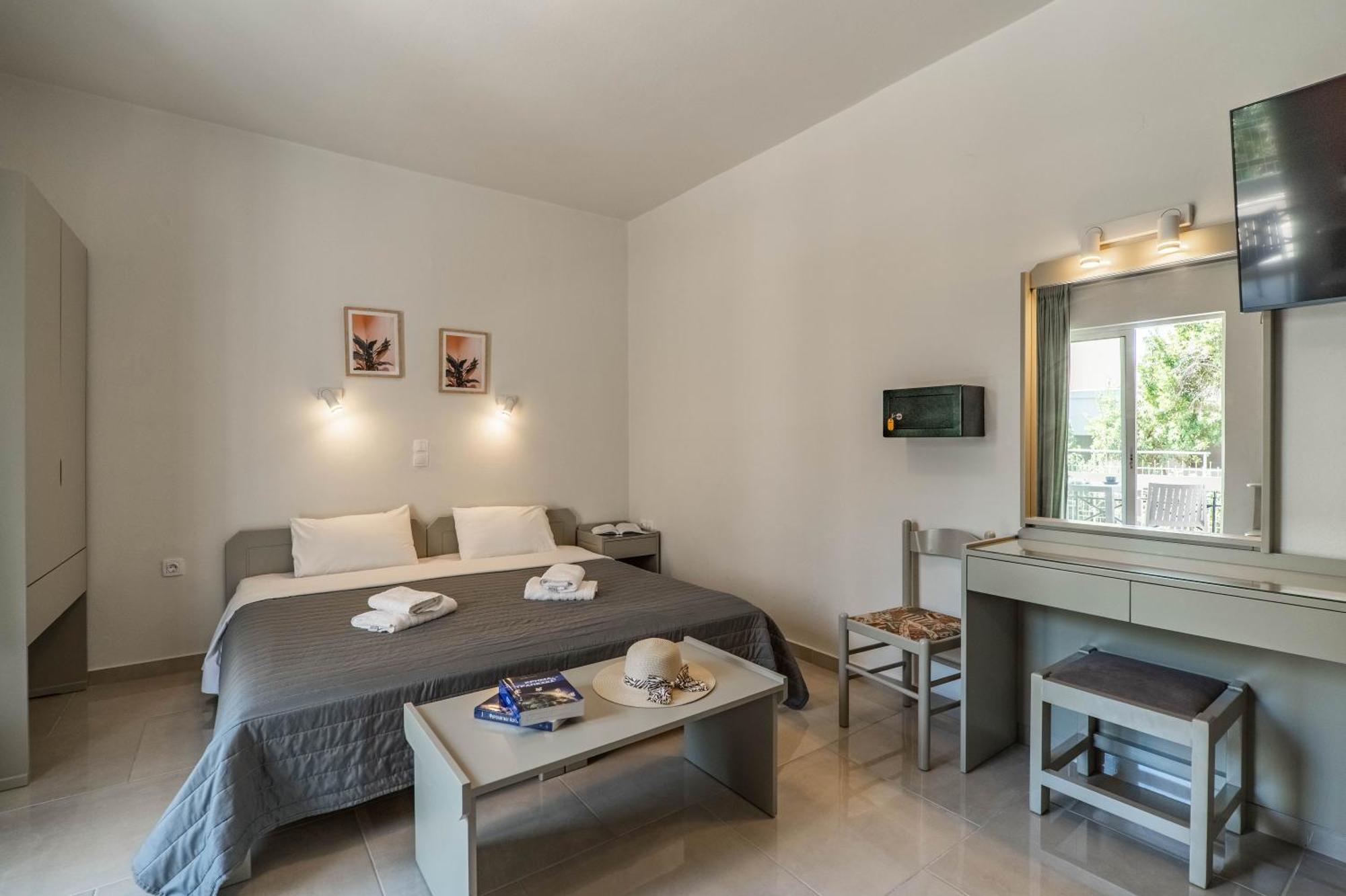 Apartment Manos Beachside